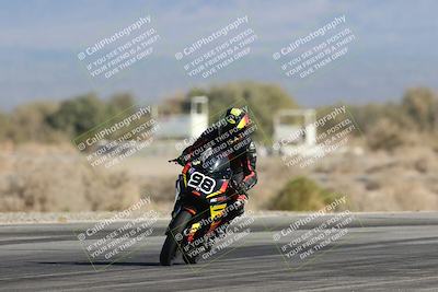 media/Dec-07-2025-CVMA (Sun) [[3e7d2de5dc]]/Race 5-Formula UL-CVMA Hooligans-American Thunder/